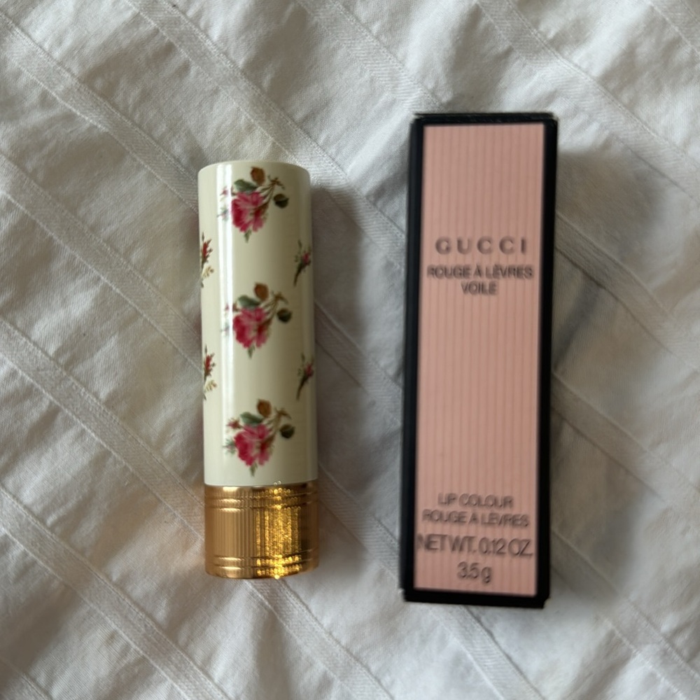 Gucci lipstick Amy blush red orange